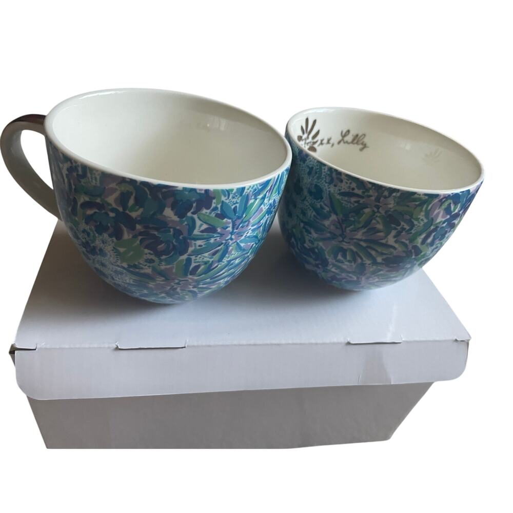 Lily Pulitzer Blue Ceramic Coffee or Tea Mug/Cups NIB Set of 2 Floral Blue/green